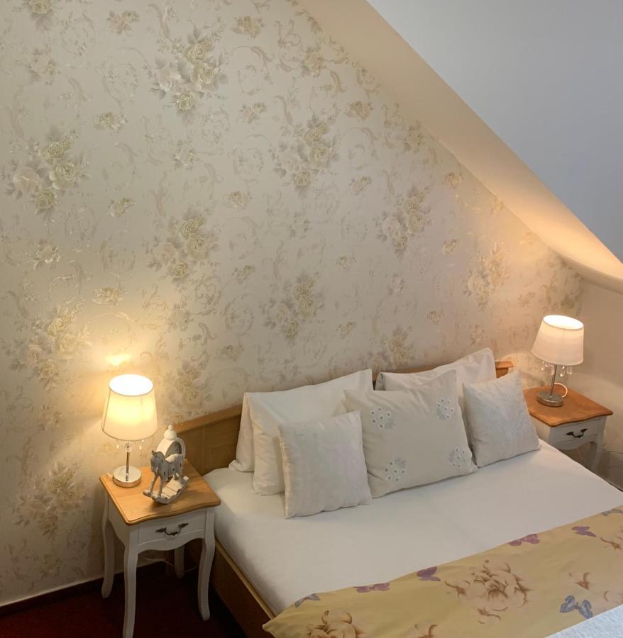 Penzión pre hostí Tramky 4*
